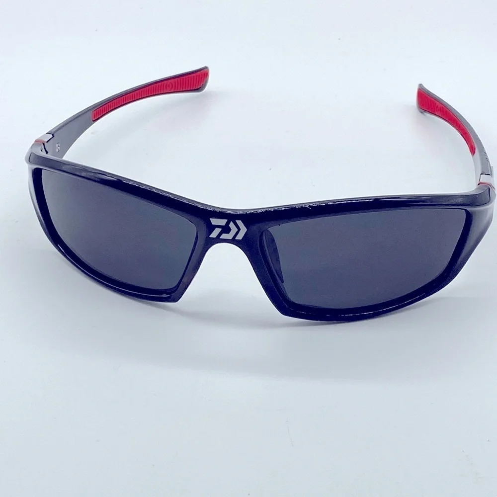 Polarized Men’s UV 400 Sunglasses NWT